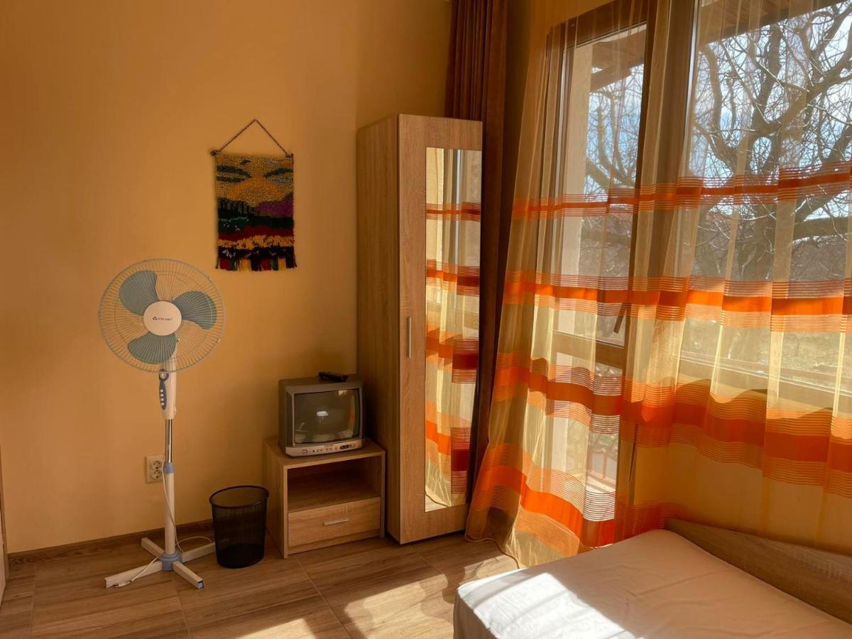 Villa Elina Balchik Luaran gambar