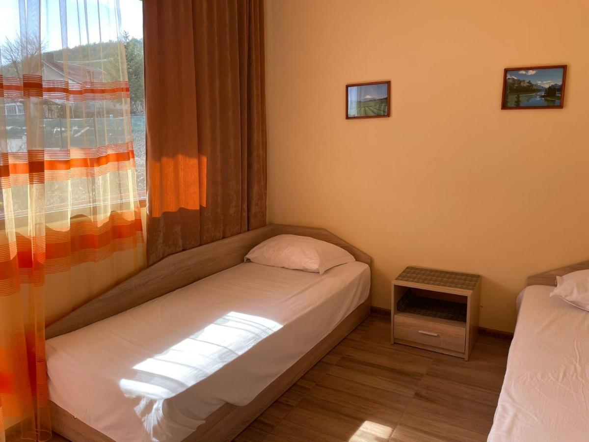Villa Elina Balchik Luaran gambar