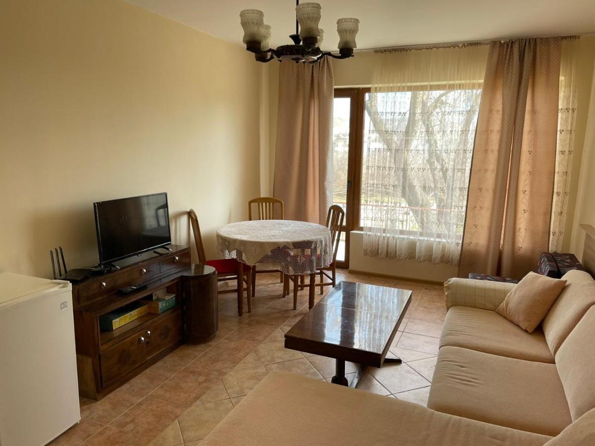Villa Elina Balchik Luaran gambar