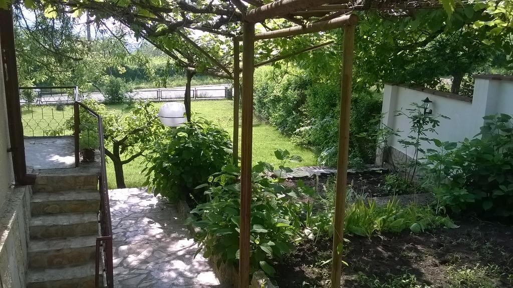 Villa Elina Balchik Luaran gambar